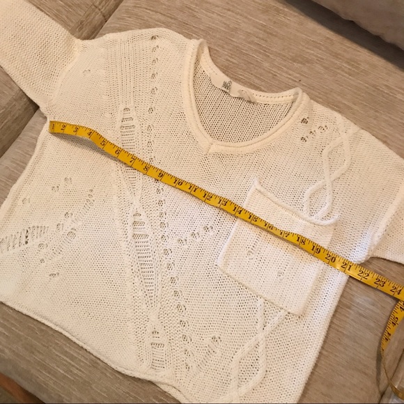 Black Poppy Cropped White Sweater - Picture 6 of 7